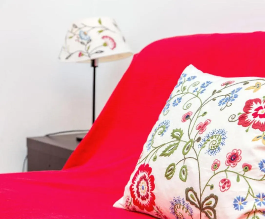 Charming Studio Near The Colosseum In Rome 45 M² With Balcony